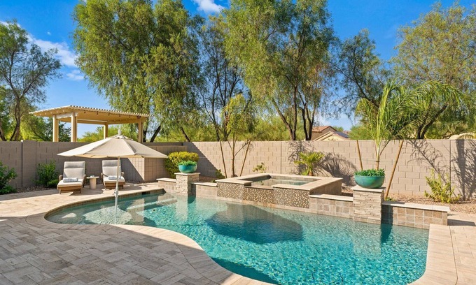 San Tan Valley House | Backyard Paradise w/Pool & Hot Tub : Spacious & Comfortable