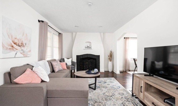 Broad Ripple House | Backyard + Porch, Pet-Friendly | Broad Ripple Retreat