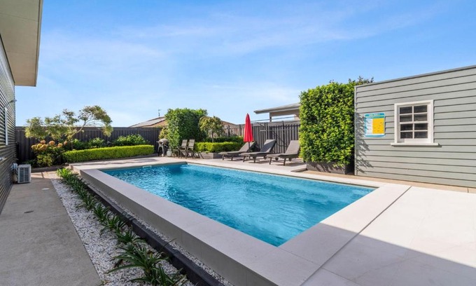 Tomakin House | Bada Bliss