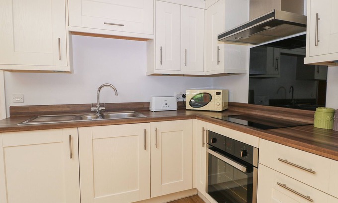 Fareham Cottage | Badgers Sett