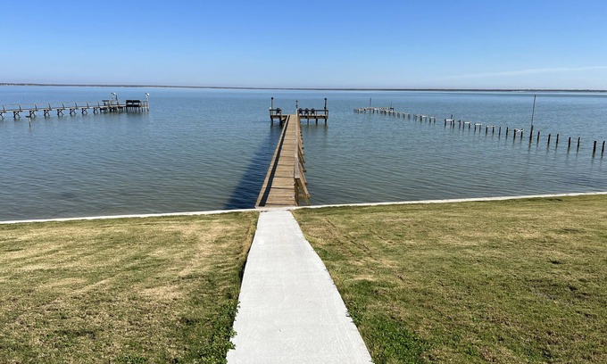 Kleberg County House | Baffin Bay Waterfront, Fishing