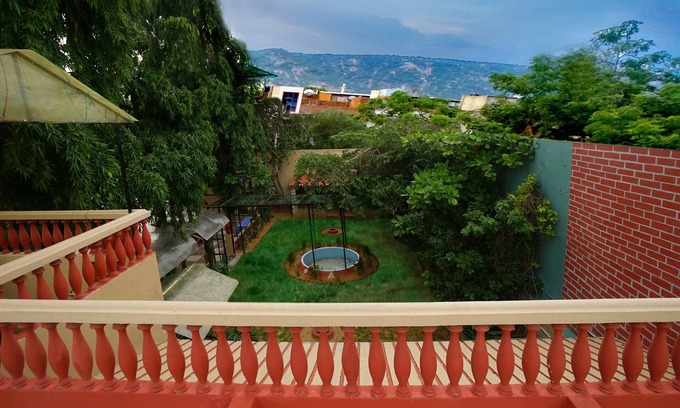 Amer Fort Road House | Bag Pack Village (Yogartra) - A Pleasent and Healthy stay