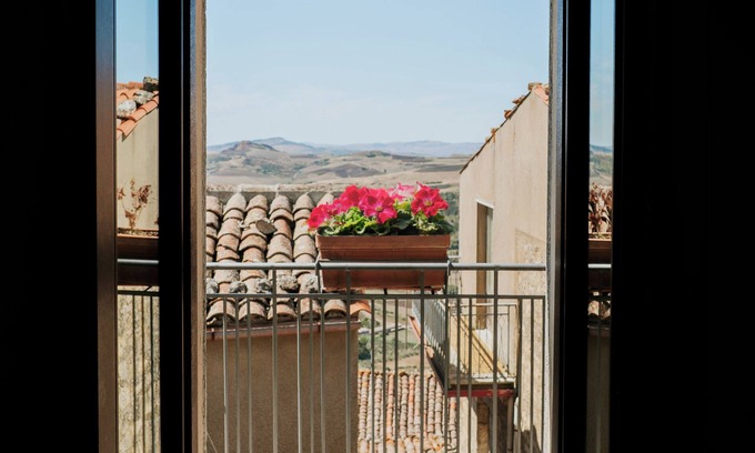 Gangi House | Baglio Tramontana