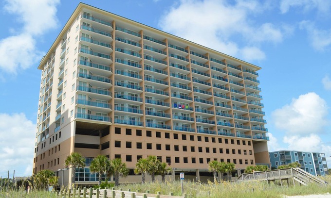 Crescent Beach Condo | Bahama Sands Luxury Condominiums