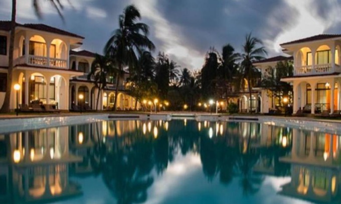 Diani Beach Villa | BAHARI HOLIDAY RESORT