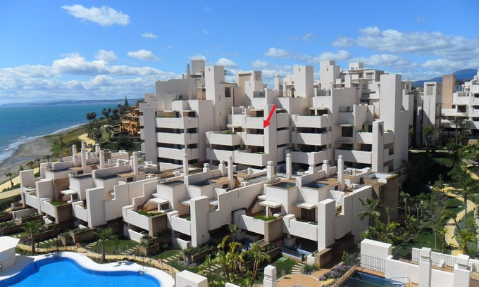 New Golden Mile Apartment | Bahia Beach Front Apartment - Close to Marbella - Free WiFi