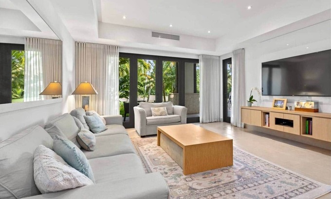 Herreras Apartment | Bahia Beach Ground Level 3BDRM- Villa Paloma