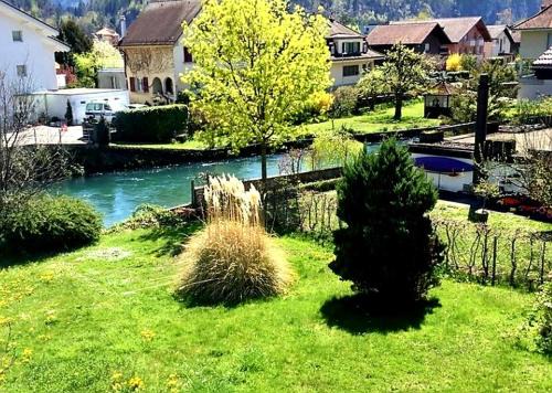 Unterseen Apartment | Bahnhof West Apartments