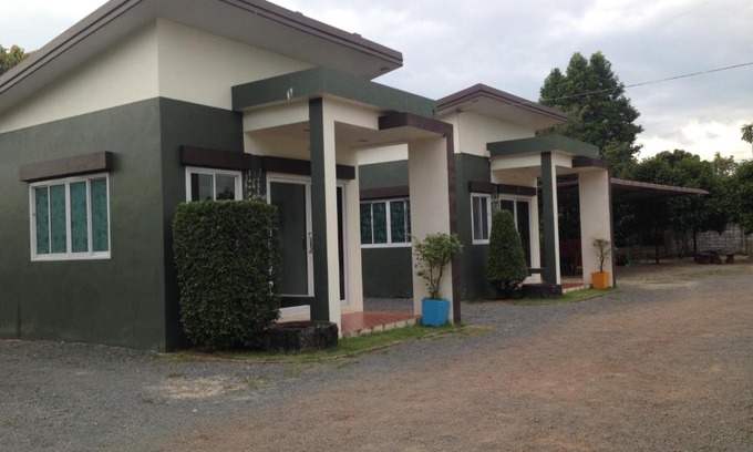 Khlung Resort | Bai Pai Resort