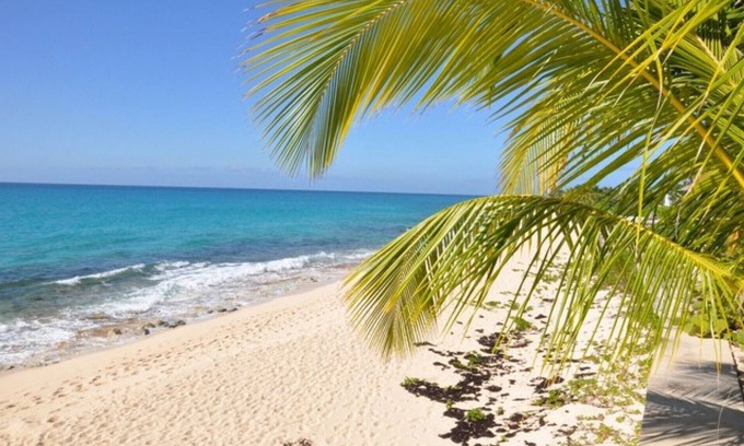 Plum Bay Villa | Baie Longue Beach House - Luxury 3 Bedroom Villa