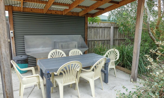 Bairnsdale Hotel | Bairnsdale Main Motel