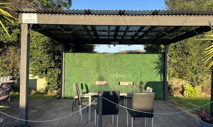 Bairnsdale Hotel | Bairnsdale Town Central Motel