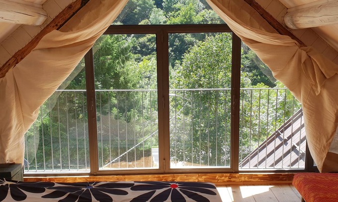 Vinadio Cabin | Baita la Travers- Typical renovated Alpine hut with courtyard and outdoor patio