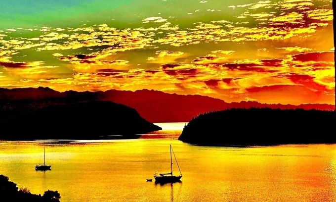Mulege Villa | Baja Beach Front Casita, Private Beach, hot Spring. Lots of Beach Toys Included