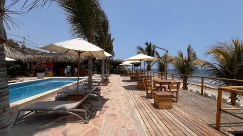 Punta Sal Hotel | Baja Canoas Hotel