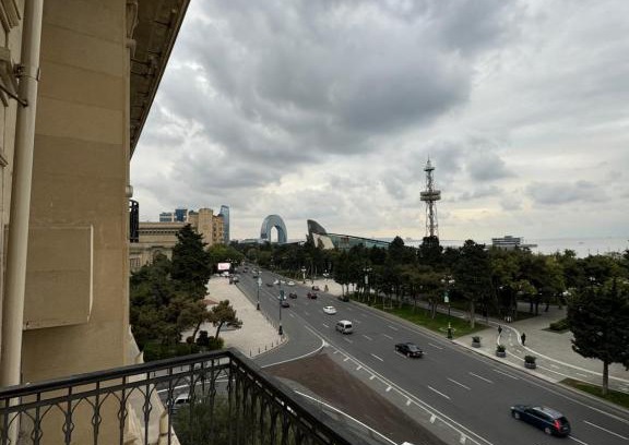 Baku Old Town Apartment | Baku Center Apartment