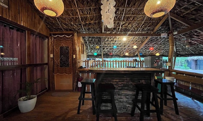 Laoag Hotel | Balai Balatong