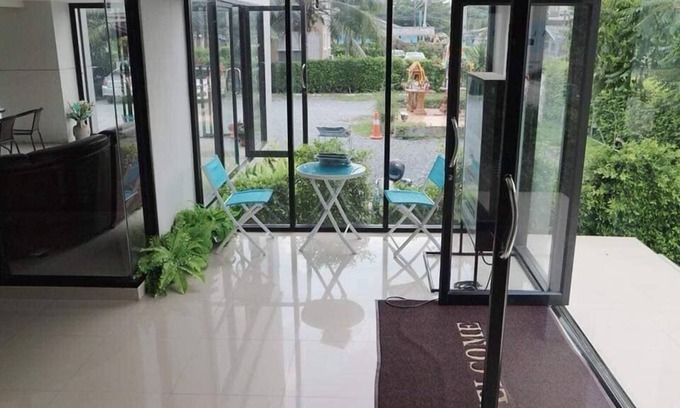 Khlong Luang Hotel | Balance room