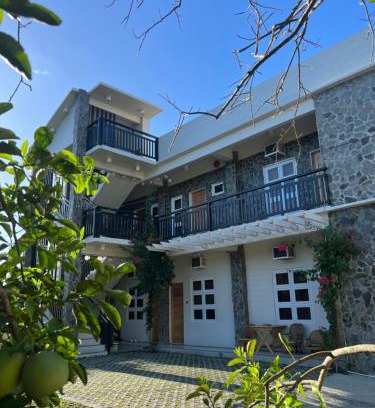 Legazpi Bed & Breakfast | Balay na Bato