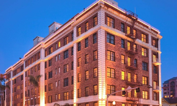 Park West Apartment | Balboa Park, San Diego Zoo, Centrally Located!