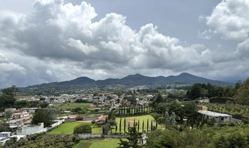 Santa Lucia Milpas Altas Apartment | Balcony of the Volcanoes near Antigua