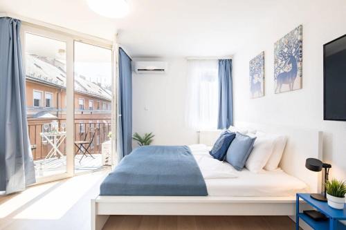 Csarnok negyed Apartment | Balcony - Sunny - Central Cosy Home