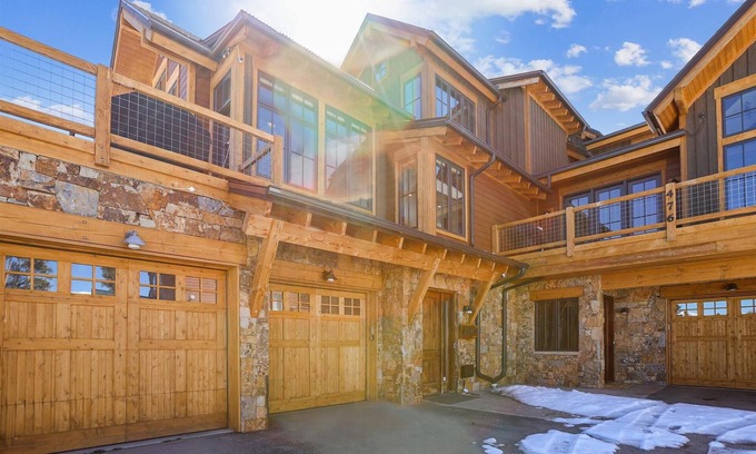 Woodmoor House | Baldy Mountain Overlook: Spacious 3BR townhome in Breckenridge with stunning views!