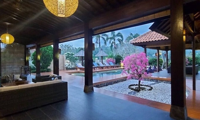Sandik Bed & Breakfast | Bale Solah Lombok Holiday Resort