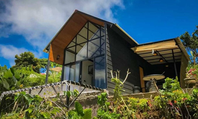 Gobleg Cabin | Bali Nature! Private Mezzanine Cabin w/nature view in Buleleng