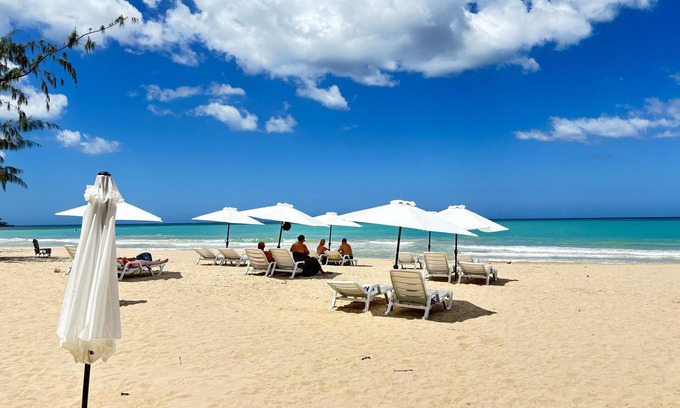 Isla Verde Hotel | Bali Posh Hotel PR, Adults Only -Isla Verde