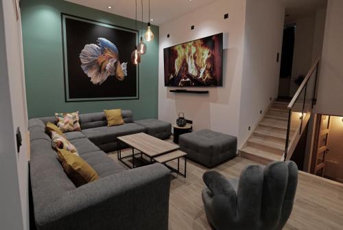 Besancon Apartment | Bali Suite