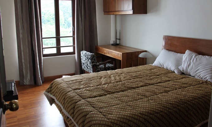 Central Water Catchment House | Balinese Room for rent