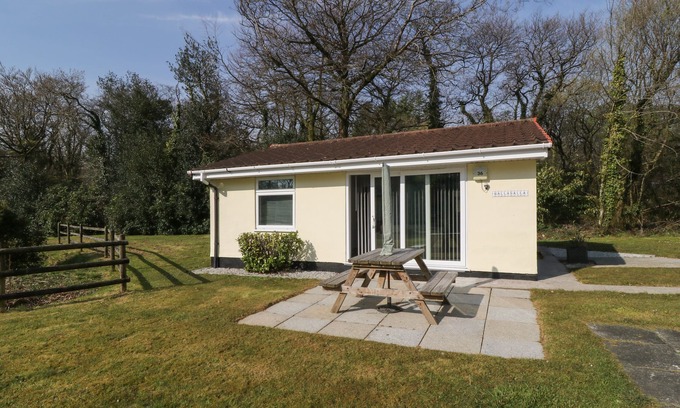 Liskeard Cottage | BALLASALLA, pet friendly, country holiday cottage in Liskeard