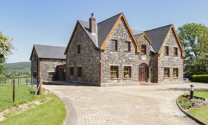 Manorhamilton Cottage | Ballyboy View