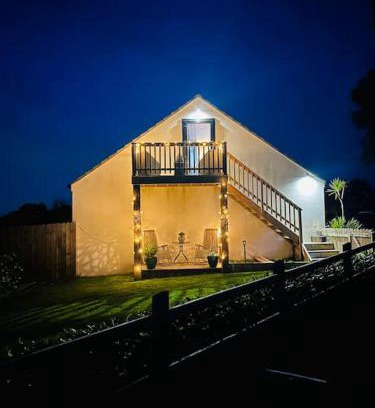 Newry Apartment | BallyweelyLodgeMourneMountainsHilltown