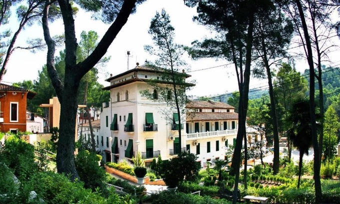 Cofrentes Hotel | Balneario de Cofrentes