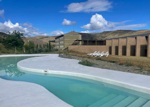 Cervera del Rio Alhama Hotel | Balneario de la Albotea