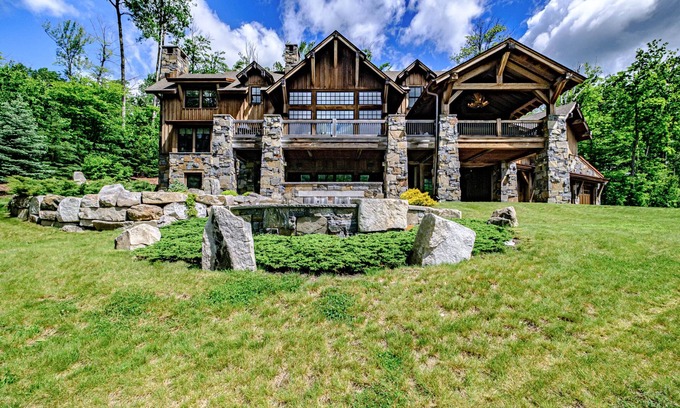 Sunday River Area House | Balsam North-Architecturally designed, luxury home offering Concierge service