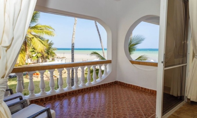 Bamburi Villa | Bamburi Beach Villa