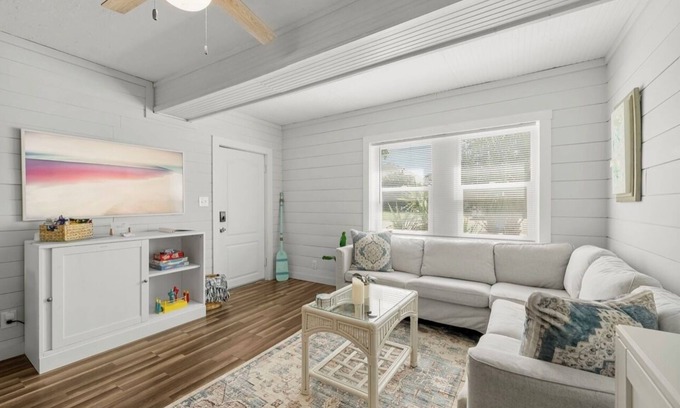 Biltmore Beach House | Banana Cabana Cottage-family-friendly retreat just 3 blocks from the beach.