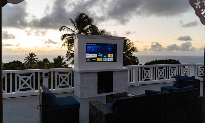 Vieux Fort Quarter Apartment | Banbou Terrace