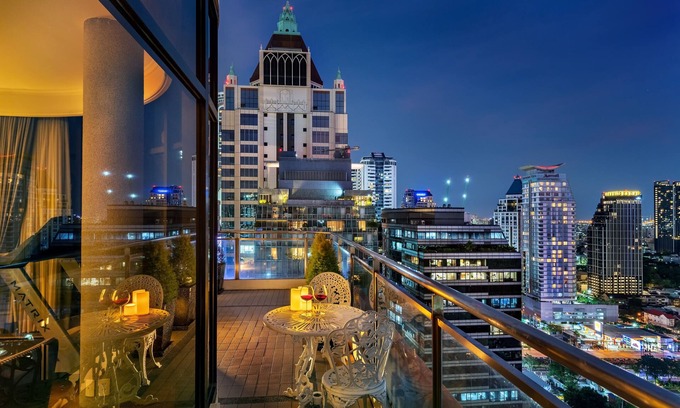 Embassy District Hotel | Bandara Silom Suites