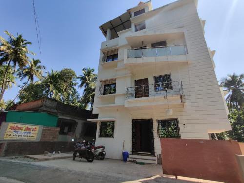 Devbag Bed & Breakfast | Bandekar Home Stay