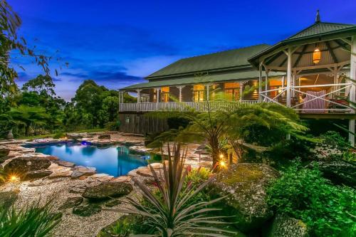 Possum Creek House | Bangalla - luxury hinterland retreat with pool