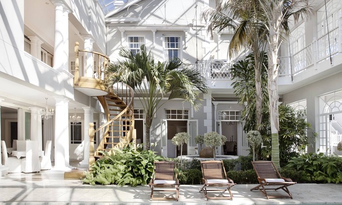 Rosebank House | Banksia Boutique