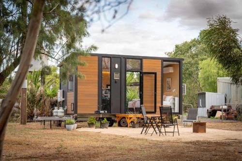 Banyena House | Banyena Homestead by Tiny Away