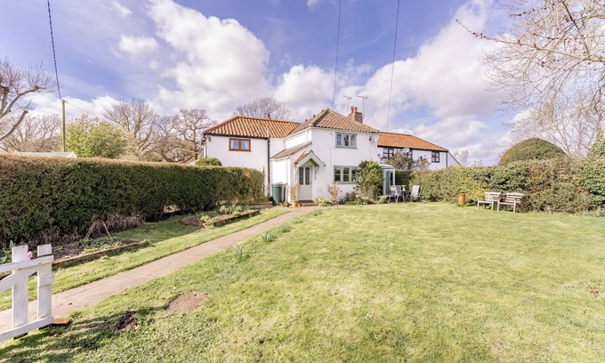 Reepham Apartment | Bar Lane Cottage - sleeps 5 in Reepham