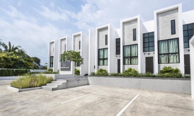 Na Chom Thian Hotel | Barayan Place