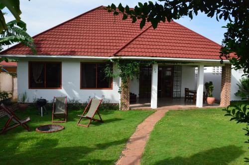 Moshi Hostel | Barazani Garden Villa