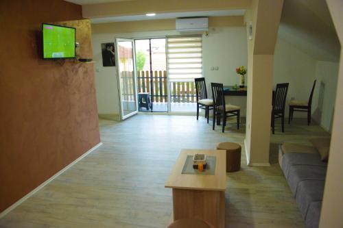 Kladovo Apartment | Barba